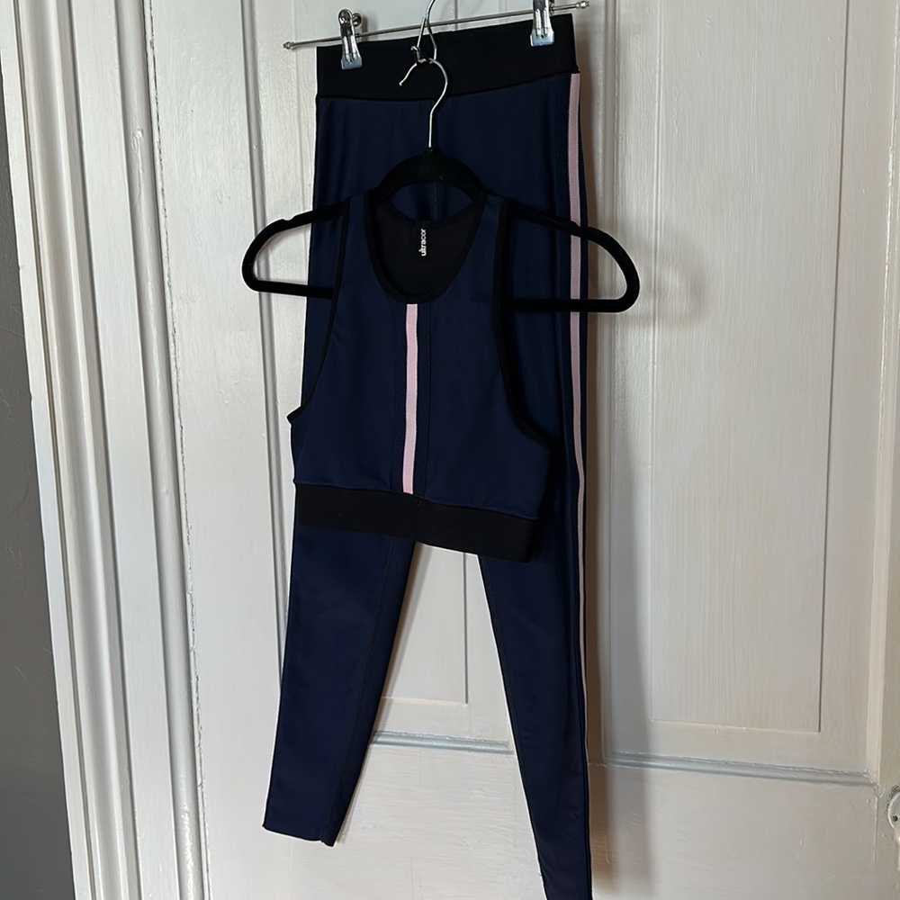 Ultracor, 3 piece set, leggings XS, bra  S & hooded vest S. Women’s active wear